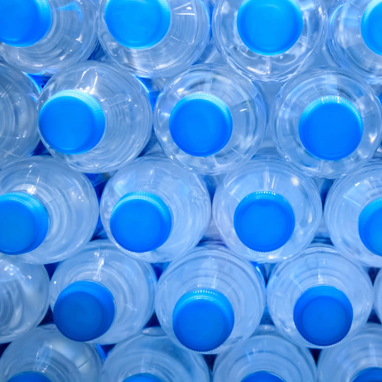 Bouteilles plastique