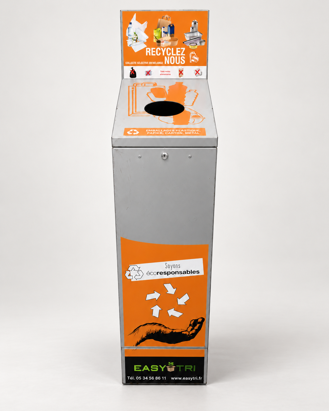 Collecteur Easycub OM et biodéchets avec signalétique orange, vue de face